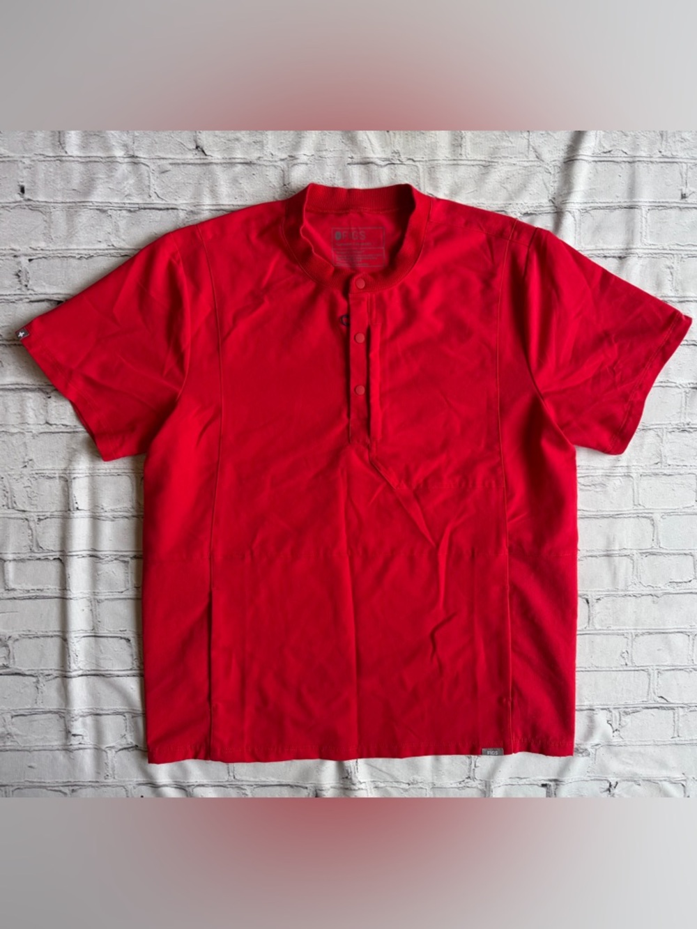 Figs Large Red Short Sleeve Scrub Top Mens Medical Work Shirt Pockets